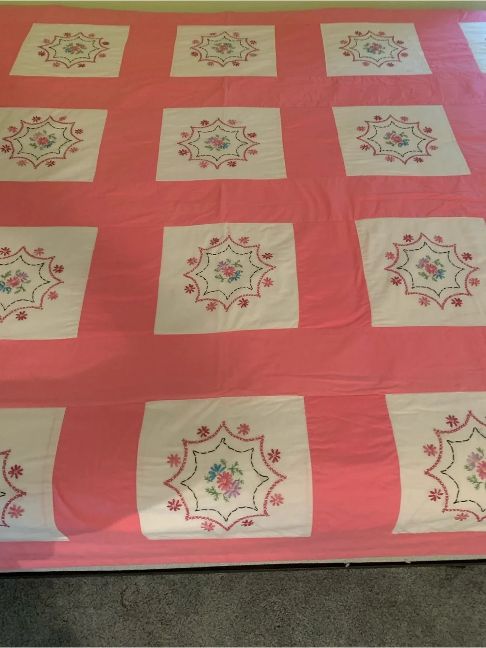 Vintage Hand Embroidered Floral Quilt Pink White 86 X 70 Cottagecore Farmhouse